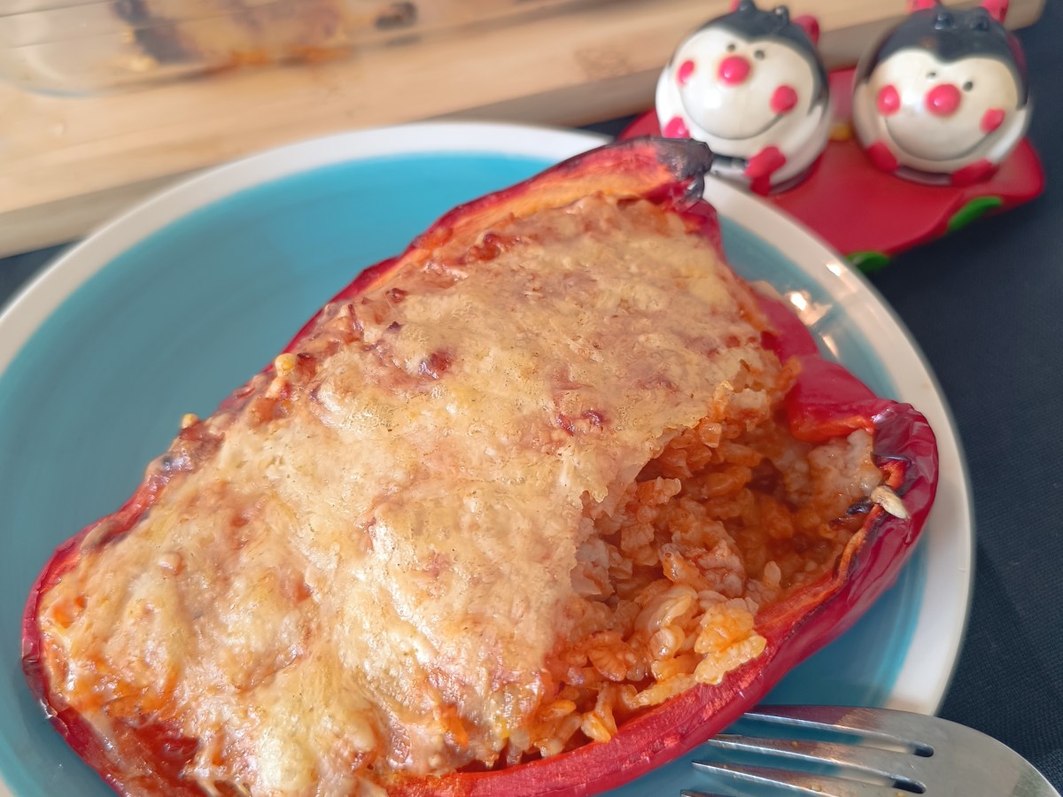 Pimientos rellenos de carne y&nbsp;arroz